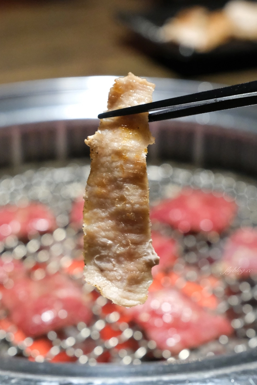 台中南屯｜岩手燒肉，台中公益路商圈日式燒肉店，餐點以單點為主全程專人代烤 @飛天璇的口袋