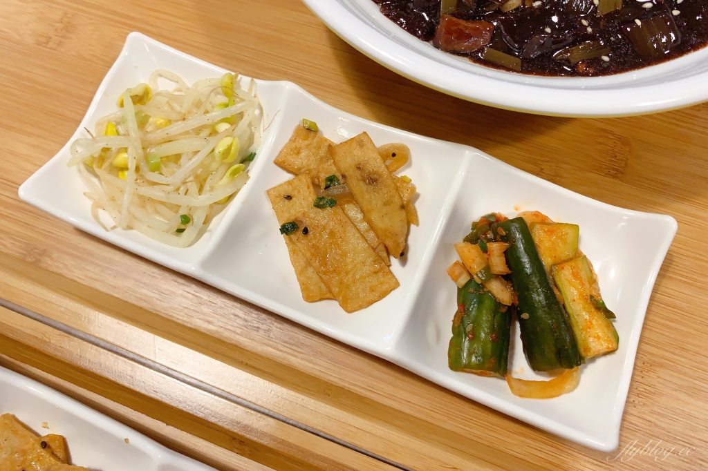 【台中北屯】崔基虎韓國料理，韓國人開的韓式餐廳，Google評價4.3顆星 @飛天璇的口袋