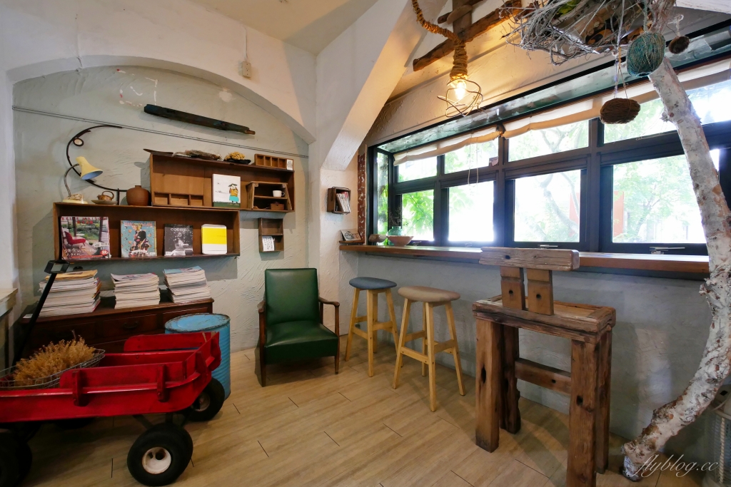 【嘉義東區】島上西西，Daisy的雜貨店2店~嘉義小天母的日式雜貨風，餐點以原型食物為主 @飛天璇的口袋