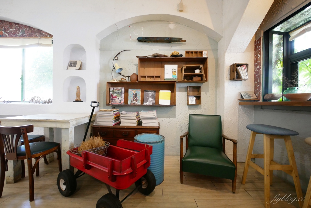 【嘉義東區】島上西西，Daisy的雜貨店2店~嘉義小天母的日式雜貨風，餐點以原型食物為主 @飛天璇的口袋