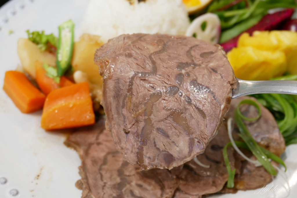 【嘉義東區】島上西西，Daisy的雜貨店2店~嘉義小天母的日式雜貨風，餐點以原型食物為主 @飛天璇的口袋