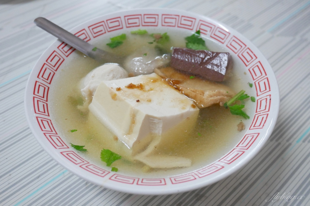 台中中區｜阿坤麵．台中米其林必比登推薦，超過50年歷史的銅板美食 @飛天璇的口袋