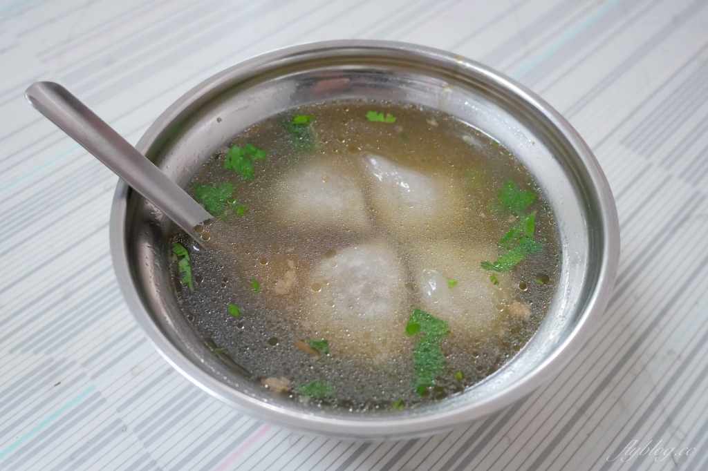 台中中區｜阿坤麵．台中米其林必比登推薦，超過50年歷史的銅板美食 @飛天璇的口袋