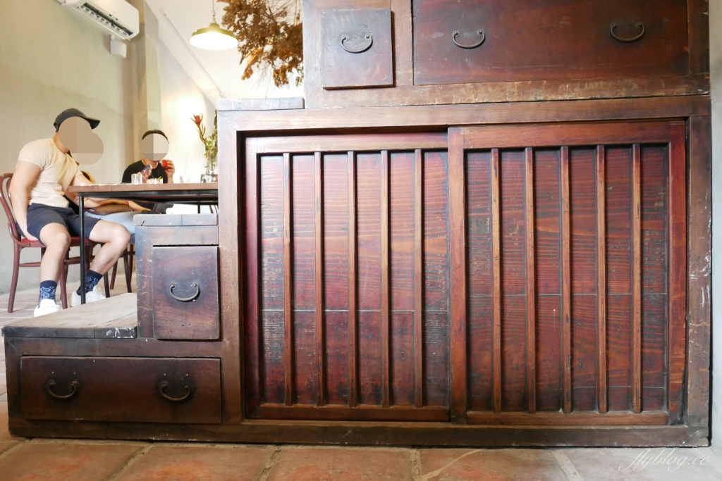 Opus 67｜序曲早午餐新品牌Opus 67，老宅悠閒空間面對大片綠地 @飛天璇的口袋