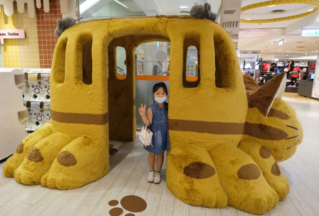 【台中西屯】 橡子共和國:龍貓到台中囉!可愛貓巴士停靠台中 x 吉卜力工作室周邊商品 @飛天璇的口袋 【台中西屯】 橡子共和國:龍貓到台中囉!可愛貓巴士停靠台中 x 吉卜力工作室周邊商品 @飛天璇的口袋