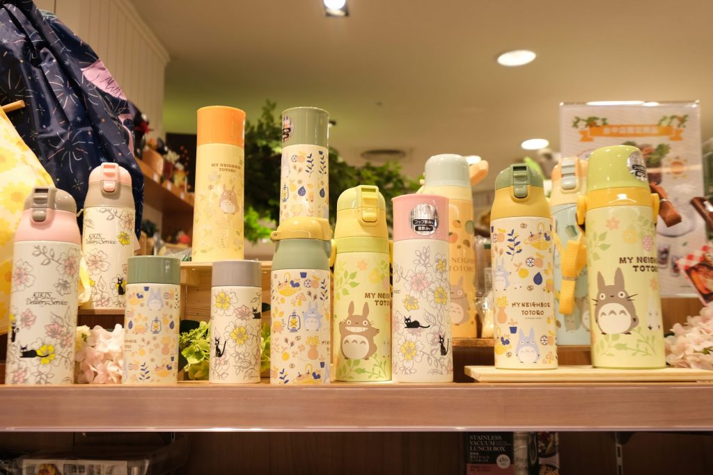 【台中西屯】 橡子共和國:龍貓到台中囉!可愛貓巴士停靠台中 x 吉卜力工作室周邊商品 @飛天璇的口袋 【台中西屯】 橡子共和國:龍貓到台中囉!可愛貓巴士停靠台中 x 吉卜力工作室周邊商品 @飛天璇的口袋