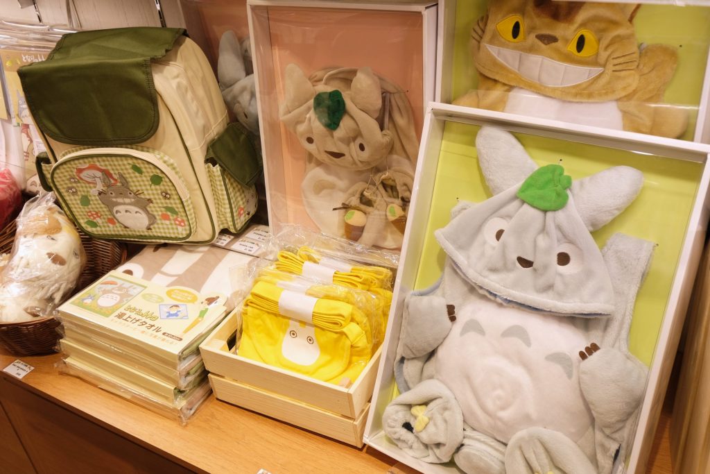 【台中西屯】 橡子共和國:龍貓到台中囉!可愛貓巴士停靠台中 x 吉卜力工作室周邊商品 @飛天璇的口袋 【台中西屯】 橡子共和國:龍貓到台中囉!可愛貓巴士停靠台中 x 吉卜力工作室周邊商品 @飛天璇的口袋