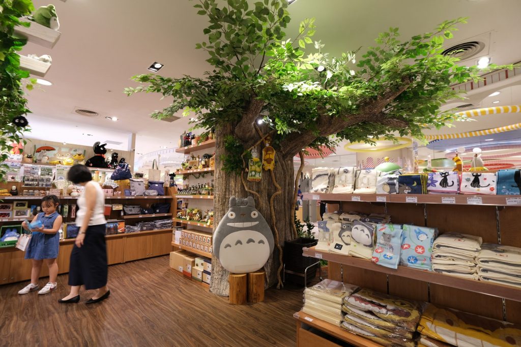 【台中西屯】 橡子共和國:龍貓到台中囉!可愛貓巴士停靠台中 x 吉卜力工作室周邊商品 @飛天璇的口袋 【台中西屯】 橡子共和國:龍貓到台中囉!可愛貓巴士停靠台中 x 吉卜力工作室周邊商品 @飛天璇的口袋