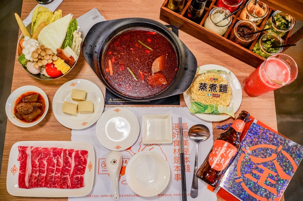 全聯開火鍋店!全火鍋|名廚湯頭 x 限量米其林星級沾醬 #快閃體驗店 @飛天璇的口袋 全聯開火鍋店!全火鍋|名廚湯頭 x 限量米其林星級沾醬 #快閃體驗店 @飛天璇的口袋