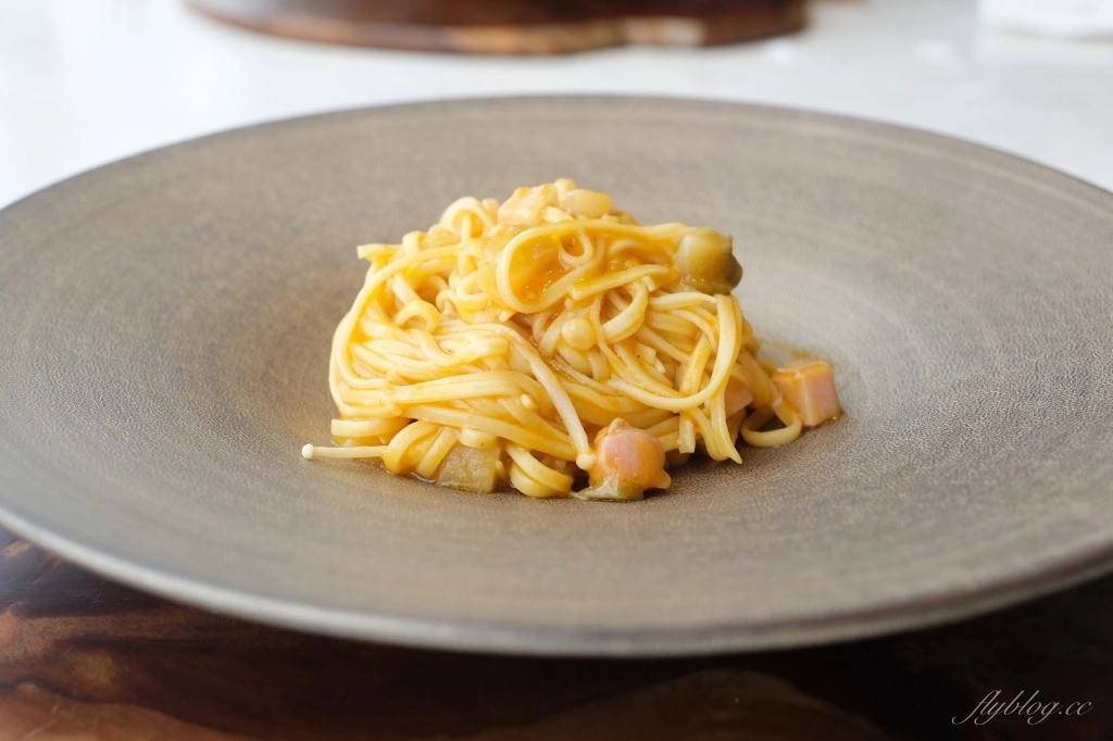 台中Forchetta餐廳(火氣大)｜結合台灣在地食材的地中海料理，連三年獲得米其林一星肯定 @飛天璇的口袋