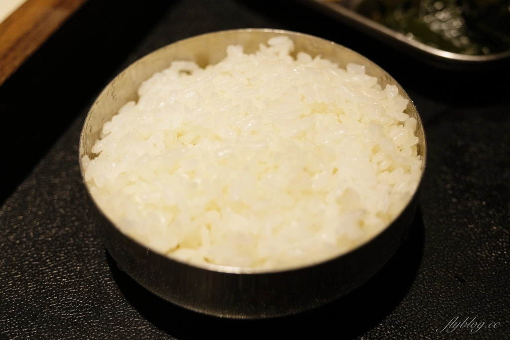 【台中北區】上岩阿哲西韓式料理，一個人也可以品嚐韓式料理，部隊鍋、馬鈴薯鍋和辣豆腐鍋都吃得到 @飛天璇的口袋