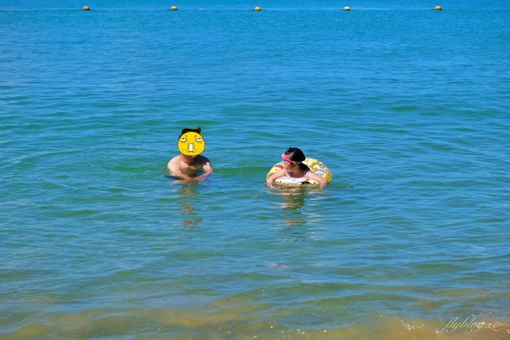 墾丁小灣沙灘｜離墾丁大街最近的沙灘，可以參加香蕉船等戲水活動 @飛天璇的口袋