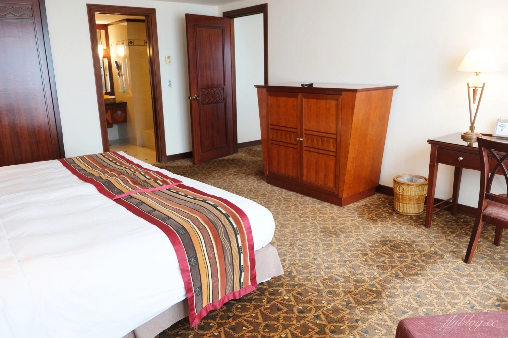 台東飯店｜娜魯灣大酒店．台東市區五星級飯店，星空溫泉套房、露天游泳池、兒童遊戲室 @飛天璇的口袋