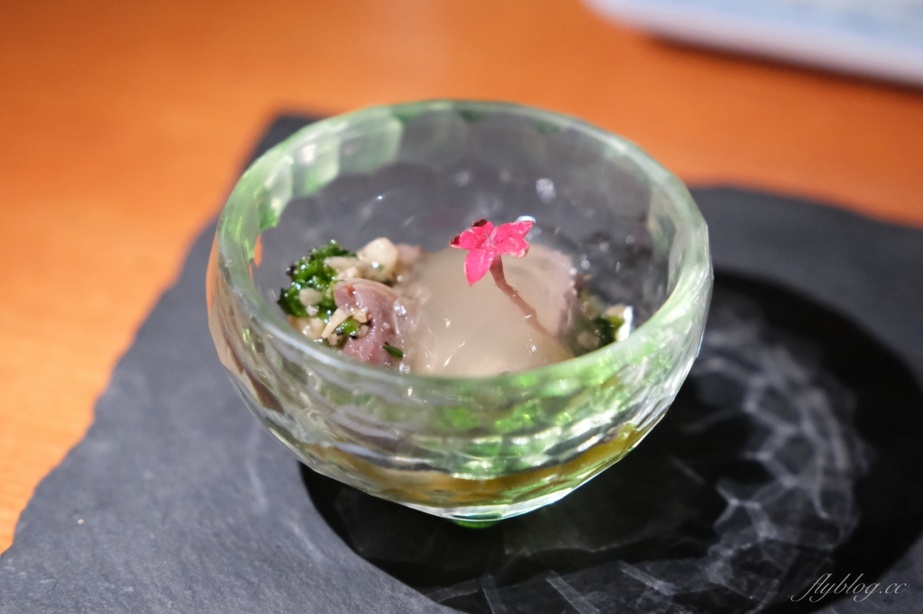 台中西區｜鳥苑地雞燒．台中米其林指南推薦，台中職人串燒專賣店 @飛天璇的口袋