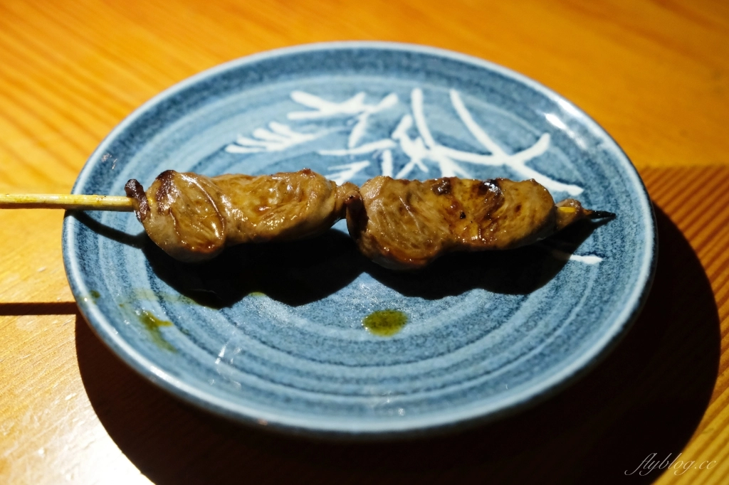 台中西區｜鳥苑地雞燒．台中米其林指南推薦，台中職人串燒專賣店 @飛天璇的口袋