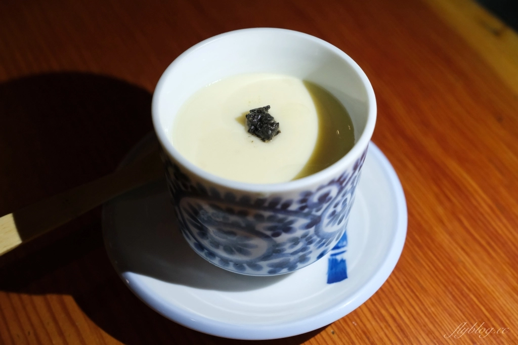 台中西區｜鳥苑地雞燒．台中米其林指南推薦，台中職人串燒專賣店 @飛天璇的口袋