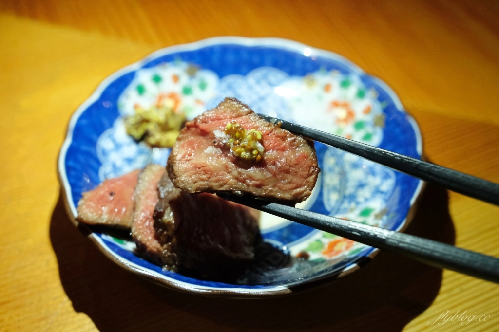 台中西區｜鳥苑地雞燒．台中米其林指南推薦，台中職人串燒專賣店 @飛天璇的口袋