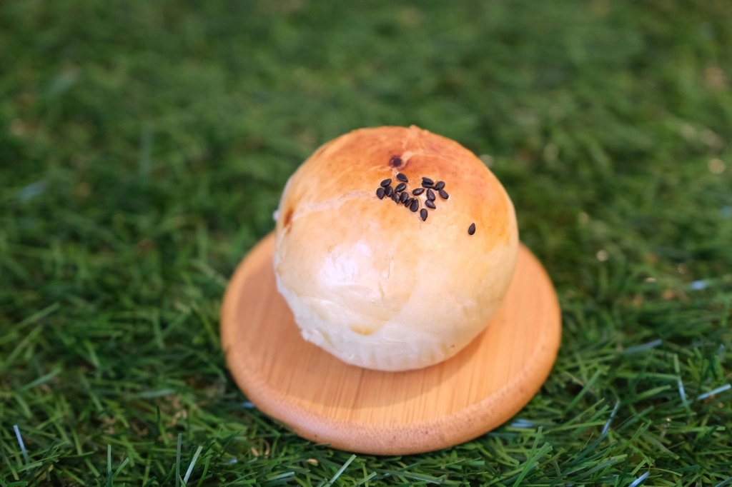 台中神岡｜榮泉餅店．網友推薦神岡蛋黃酥，傳承40年的古早味餅店 @飛天璇的口袋