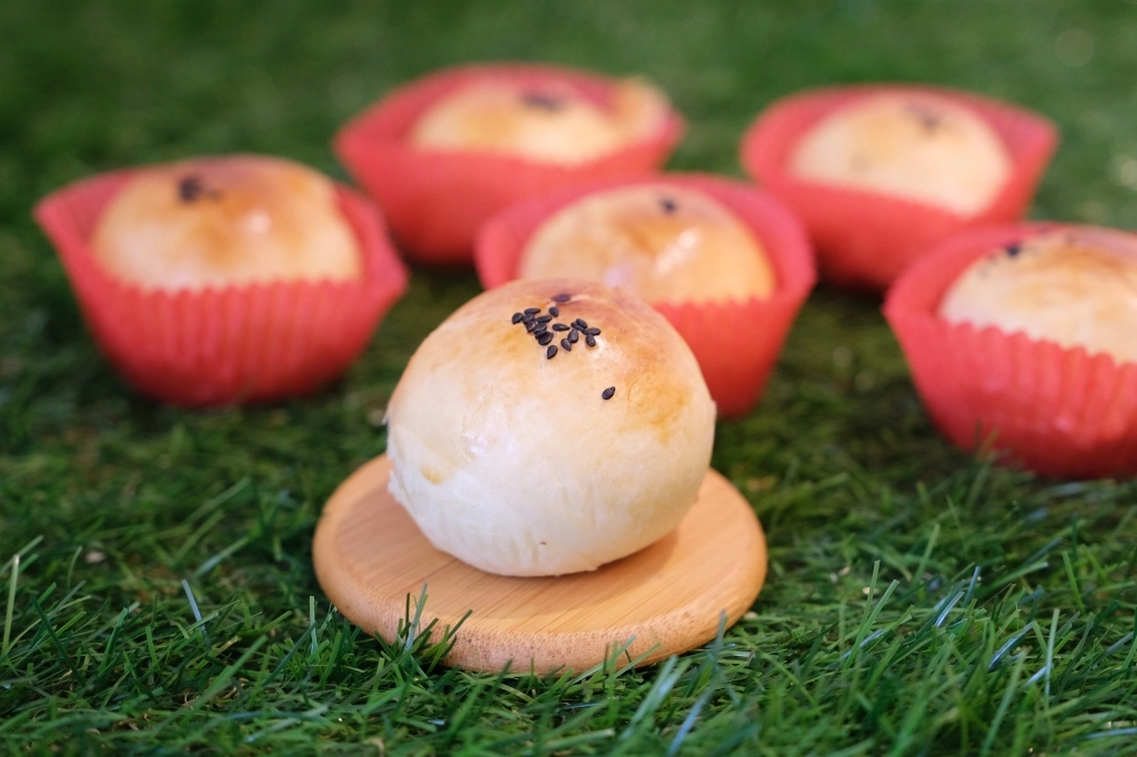 台中神岡｜榮泉餅店．網友推薦神岡蛋黃酥，傳承40年的古早味餅店 @飛天璇的口袋