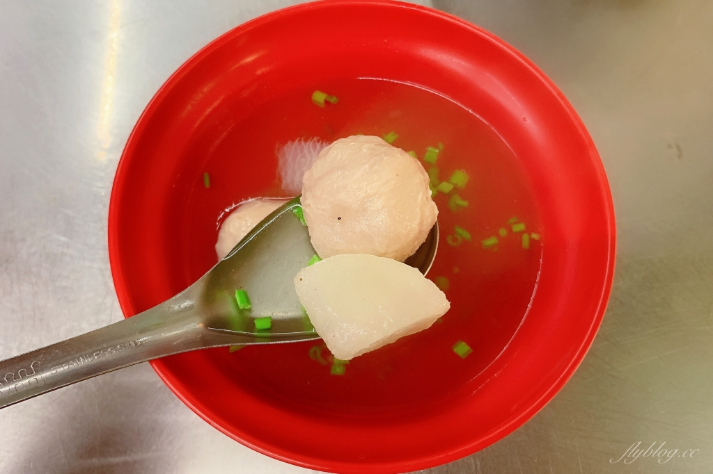 台中豐原｜正老牌豐原肉丸．Google評價4.3顆星，豐原廟東老字號肉圓店 @飛天璇的口袋