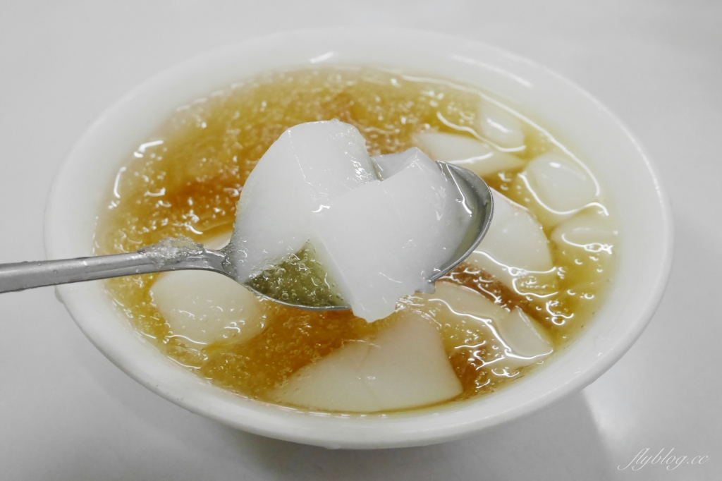 台中豐原|金樹冰果室.豐原廟東80年老店,鳳梨冰沙和肉丸人氣組合 @飛天璇的口袋 台中豐原|金樹冰果室.豐原廟東80年老店,鳳梨冰沙和肉丸人氣組合 @飛天璇的口袋