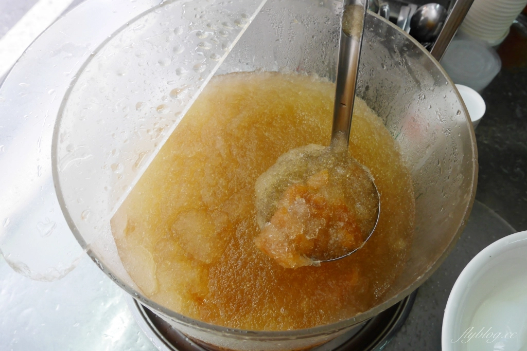 台中豐原|金樹冰果室.豐原廟東80年老店,鳳梨冰沙和肉丸人氣組合 @飛天璇的口袋 台中豐原|金樹冰果室.豐原廟東80年老店,鳳梨冰沙和肉丸人氣組合 @飛天璇的口袋