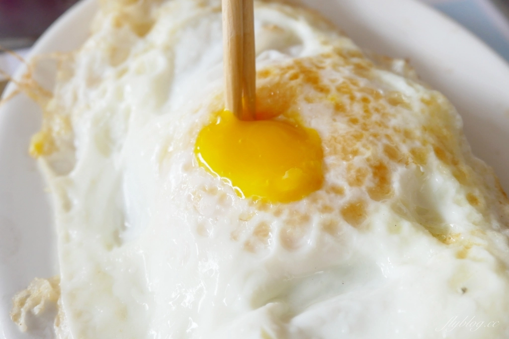 台中北區｜一心蛋餅．台中人氣古早味蛋餅，一中商圈排隊美食 @飛天璇的口袋