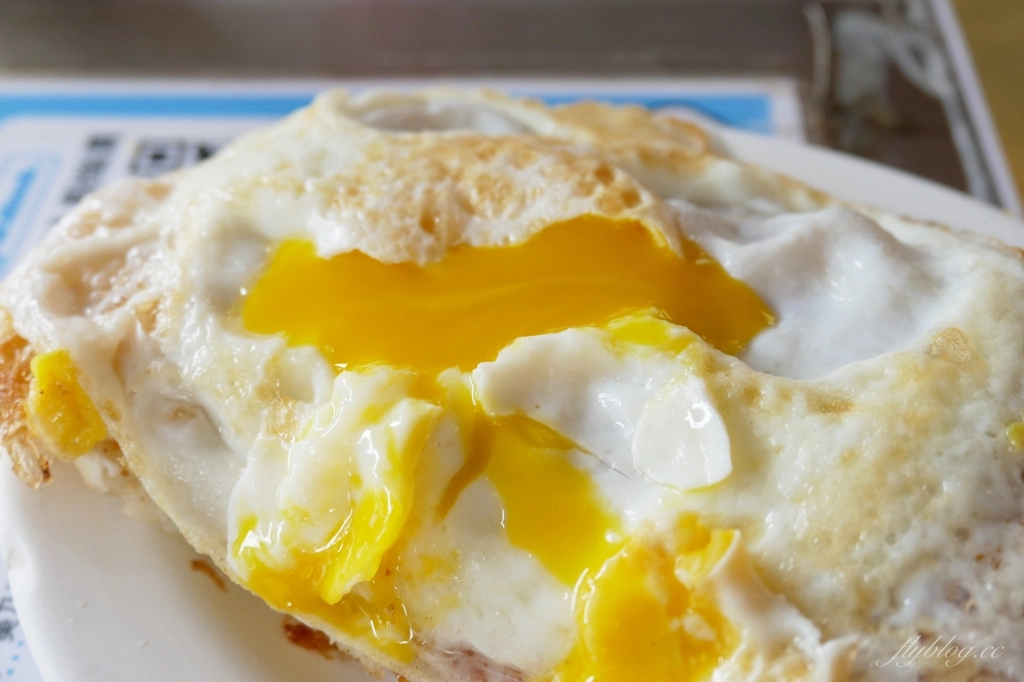 台中北區｜一心蛋餅．台中人氣古早味蛋餅，一中商圈排隊美食 @飛天璇的口袋