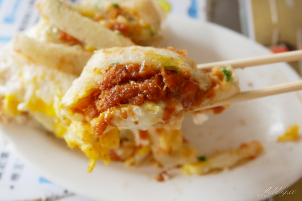 台中北區｜一心蛋餅．台中人氣古早味蛋餅，一中商圈排隊美食 @飛天璇的口袋