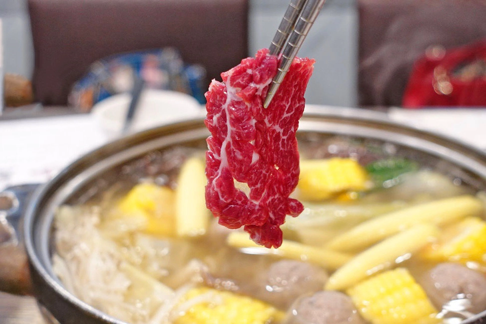 【台中北屯】尚牛二館，2020台中米其林必比登推薦，使用台灣國產溫體牛火鍋 @飛天璇的口袋