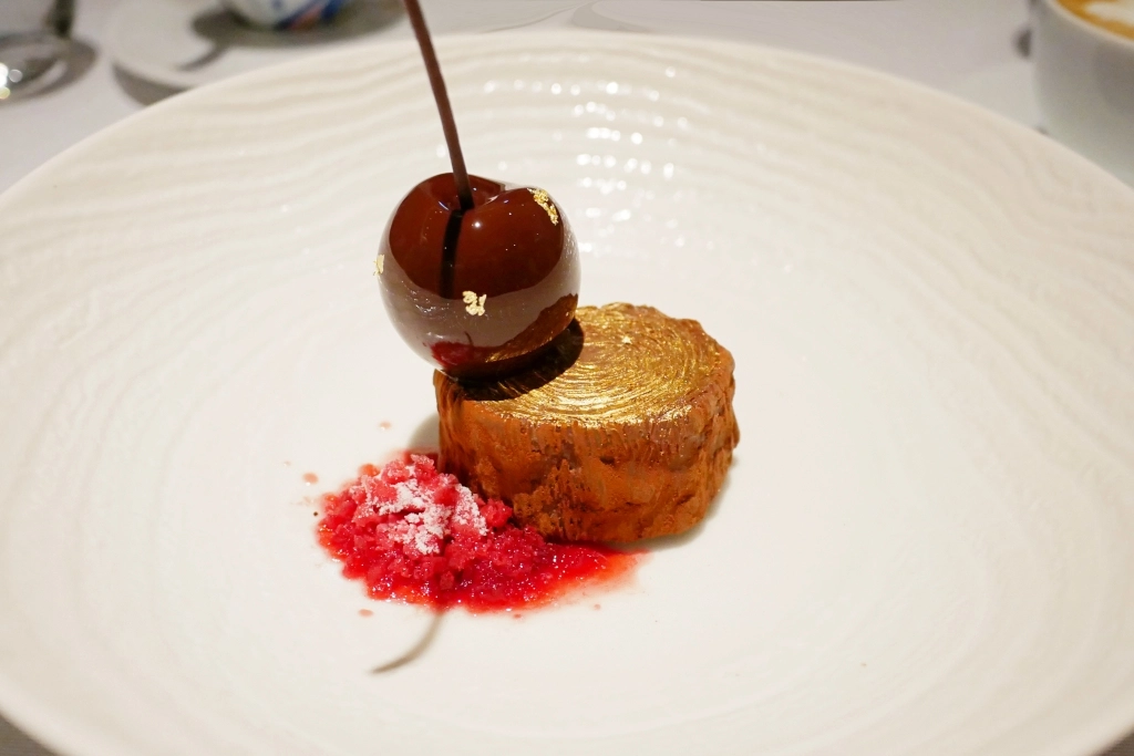 台中西屯｜鹽之華法式餐廳．連續多年米其林一星，不負眾望所歸的台中法式餐廳 @飛天璇的口袋