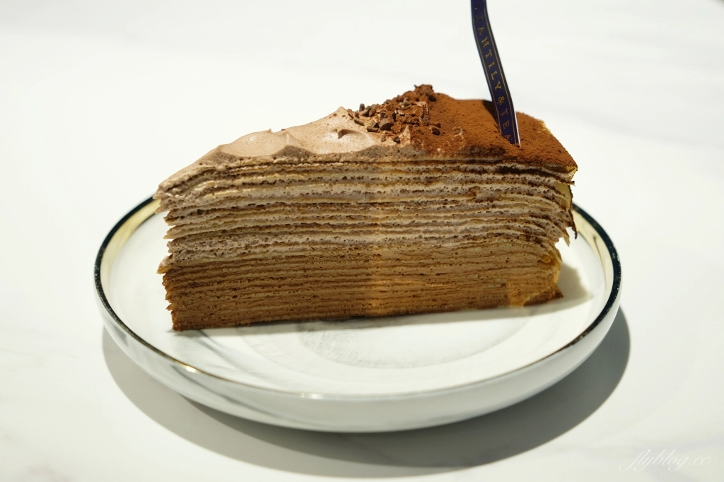 台中北區｜香緹果子咖啡館．個人心中台中最強千層蛋糕，推薦季節水果千層和泡芙捲 @飛天璇的口袋