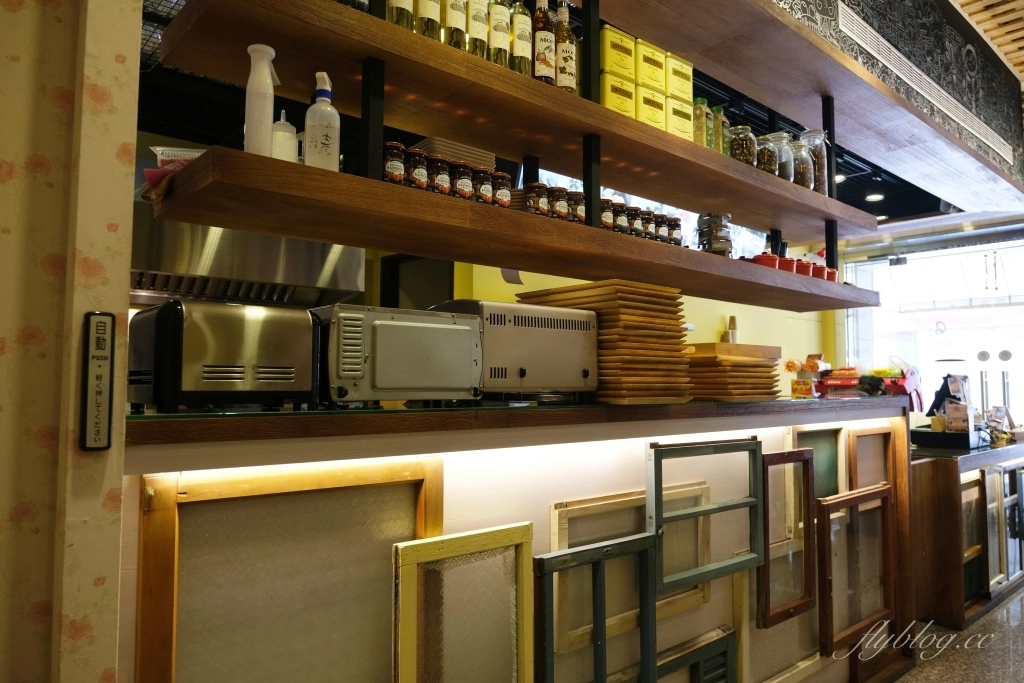 鹿港巴特早午餐｜鹿港超大份量的巴特早午餐，假日客人總是滿滿滿 @飛天璇的口袋