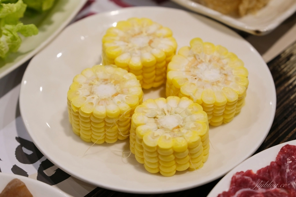 【台中北屯】尚牛二館，2020台中米其林必比登推薦，使用台灣國產溫體牛火鍋 @飛天璇的口袋