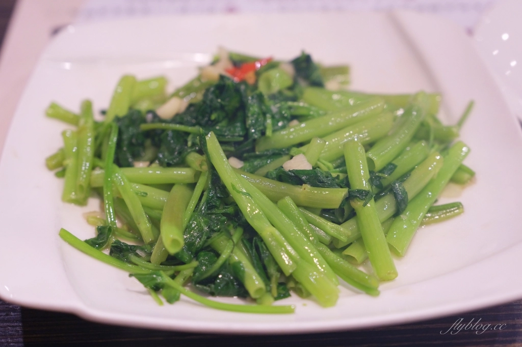 【台中北屯】尚牛二館，2020台中米其林必比登推薦，使用台灣國產溫體牛火鍋 @飛天璇的口袋