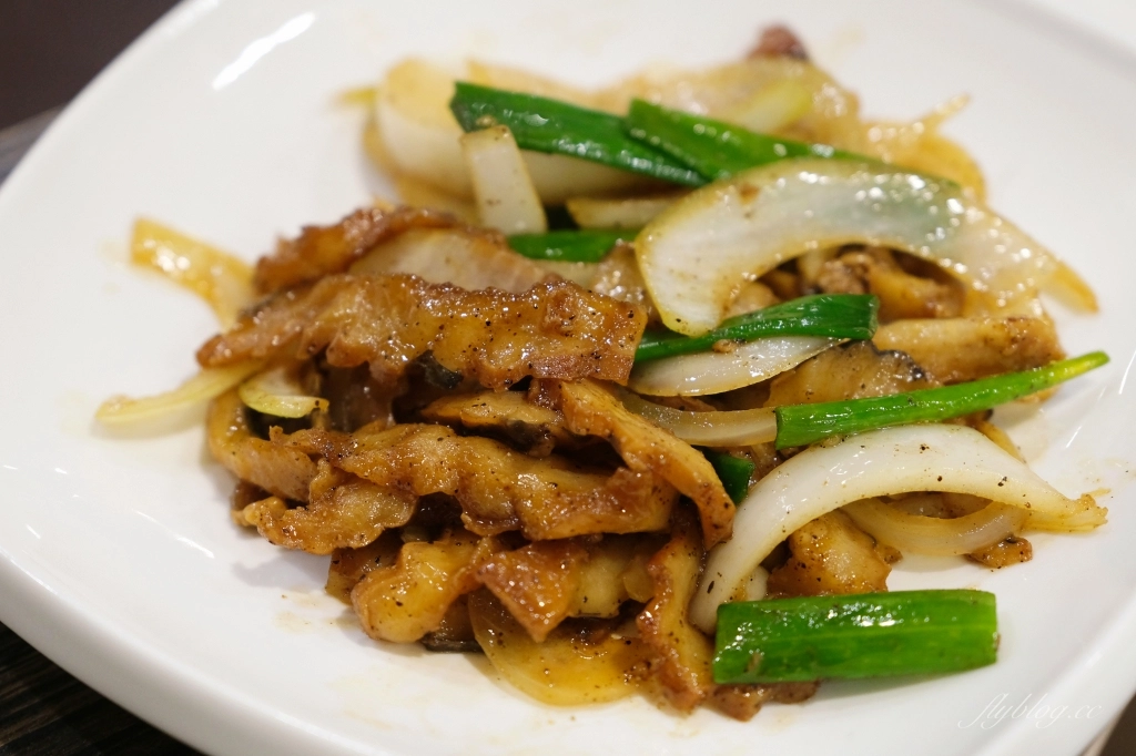 【台中北屯】尚牛二館，2020台中米其林必比登推薦，使用台灣國產溫體牛火鍋 @飛天璇的口袋