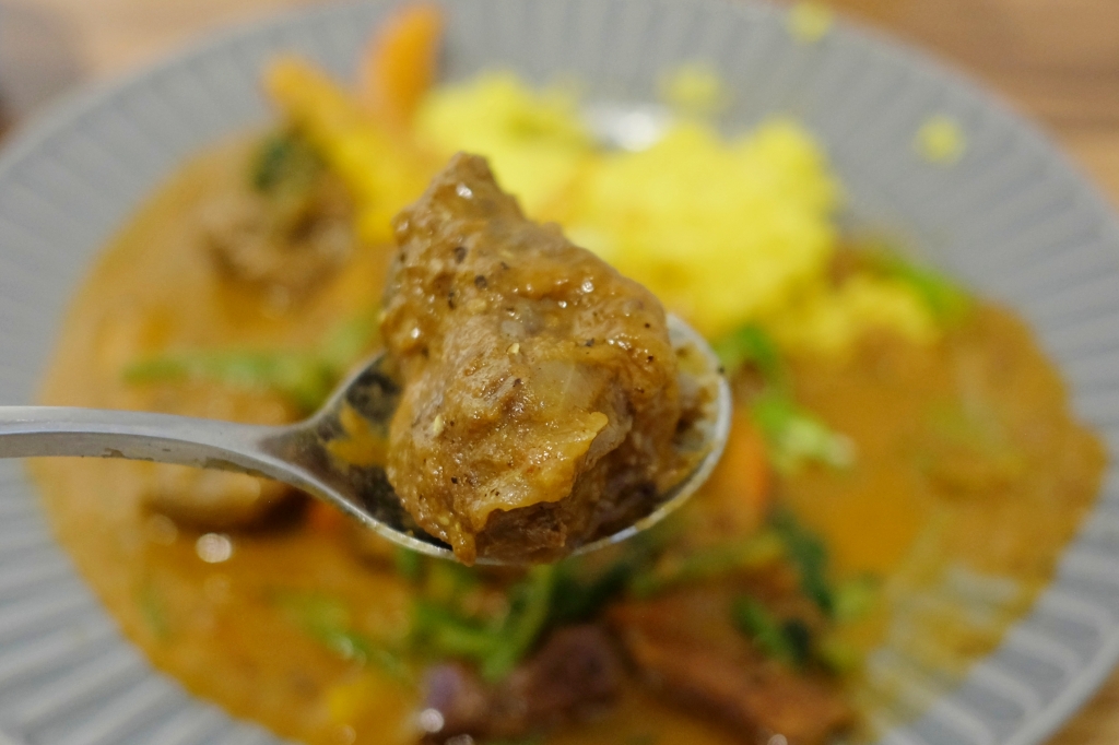 【台中北屯】文鳥咖哩:來自日本名古屋的型男主廚,好吃到差點把盤子也吞了! @飛天璇的口袋 【台中北屯】文鳥咖哩:來自日本名古屋的型男主廚,好吃到差點把盤子也吞了! @飛天璇的口袋