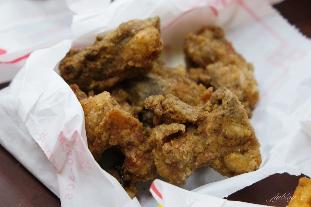 台東美食｜阿鋐炸雞．比起台東超人氣藍蜻蜓，據說在地人都吃這間 @飛天璇的口袋