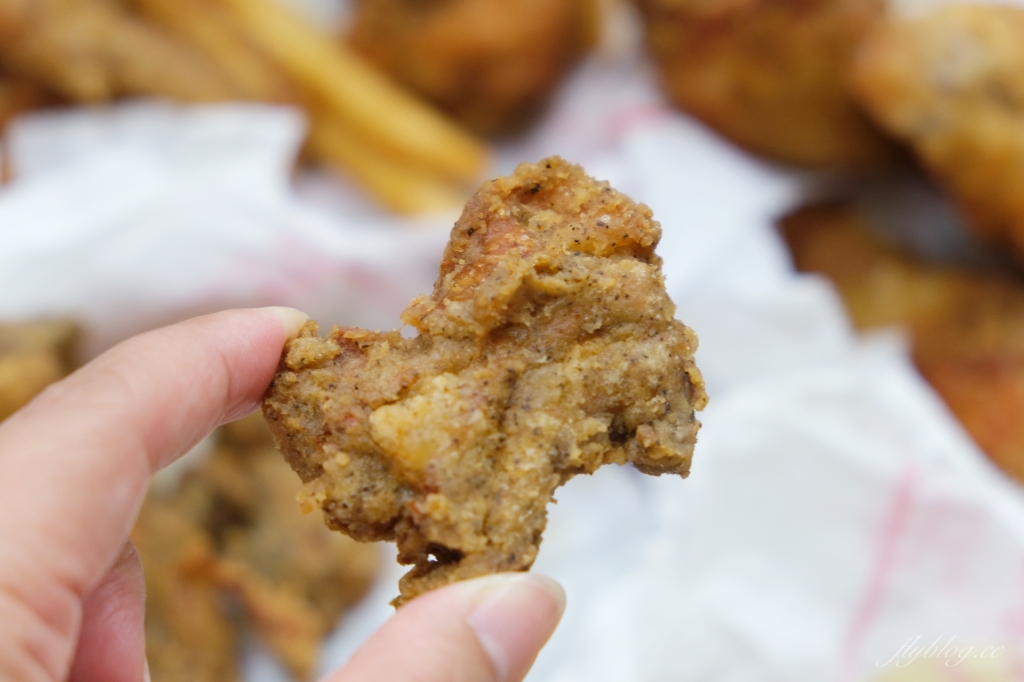 台東美食｜阿鋐炸雞．比起台東超人氣藍蜻蜓，據說在地人都吃這間 @飛天璇的口袋