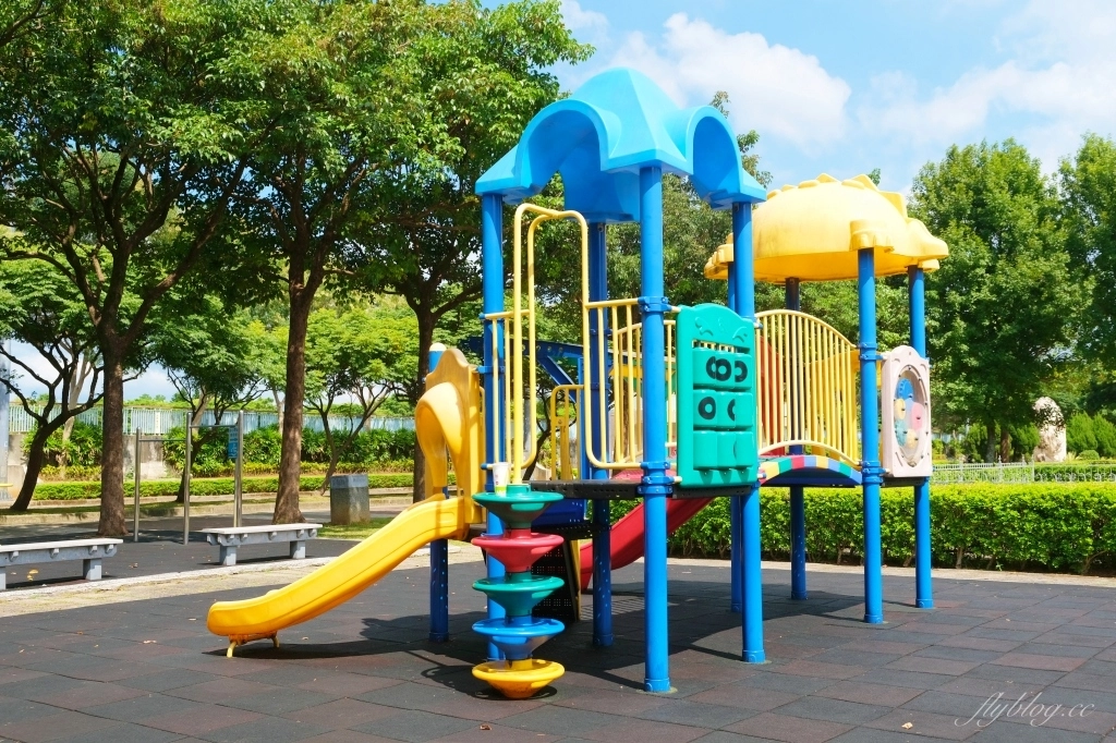 桃園龍潭｜龍潭運動公園，桃園夏日免費玩水景點，桃園親子旅遊景點推薦 @飛天璇的口袋