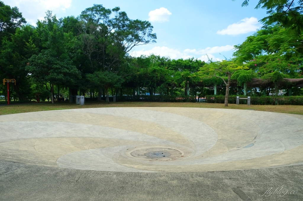 桃園龍潭｜龍潭運動公園，桃園夏日免費玩水景點，桃園親子旅遊景點推薦 @飛天璇的口袋