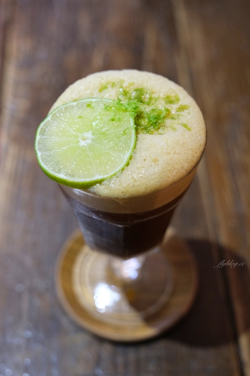 疍宅Egghost｜隱藏巷弄裡的老宅咖啡館，甜點和飲料都很有溫度 @飛天璇的口袋