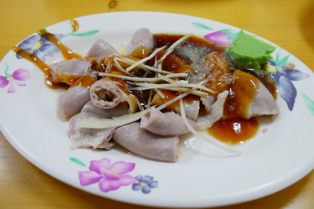 嘉義東區｜正統火雞肉飯．真的是好吃便宜又大碗，而且小菜選擇性也多 @飛天璇的口袋