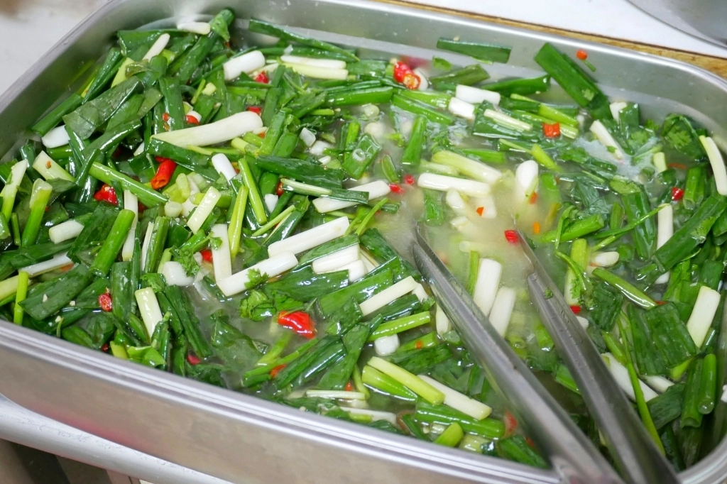 台中西區｜上海未名麵店．舊城區超過60年的老店，米其林必比登推薦 @飛天璇的口袋