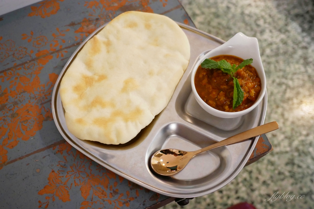 茶部Chai P&ugrave;｜台中超強肉桂捲專賣店，隱身美術館綠園道巷弄裡 @飛天璇的口袋