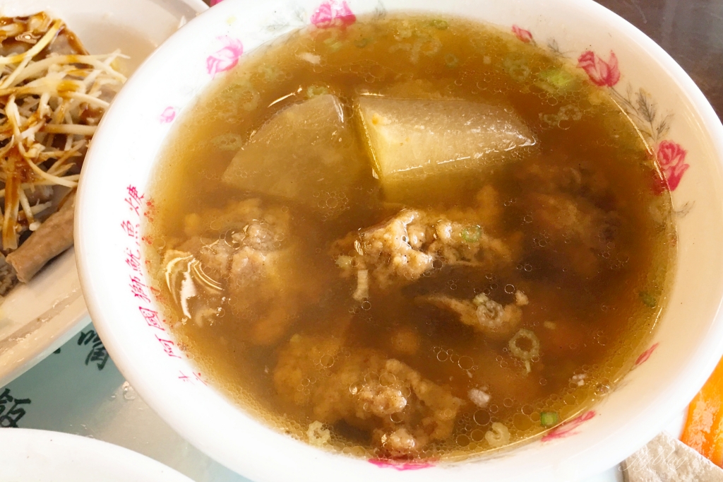 斗六阿國獅魷魚羹｜在地超過60年的老店，觀光客到斗六必吃美食 @飛天璇的口袋