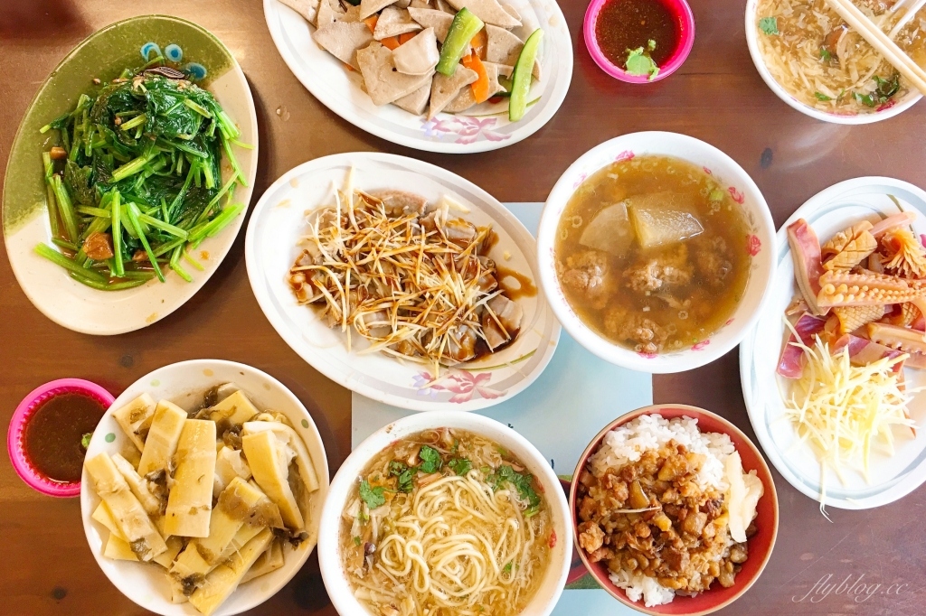 斗六阿國獅魷魚羹｜在地超過60年的老店，觀光客到斗六必吃美食 @飛天璇的口袋