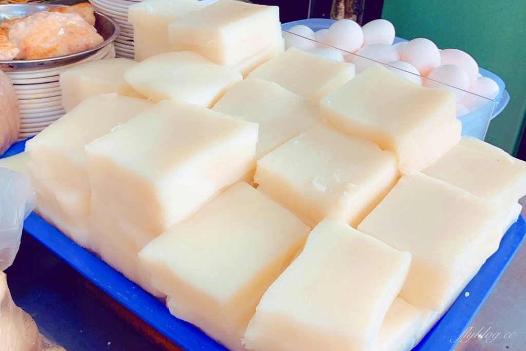 【台中中區】  王家菜頭粿糯米腸：第二市場最超人氣排隊美食，觀光客的最愛！ @飛天璇的口袋