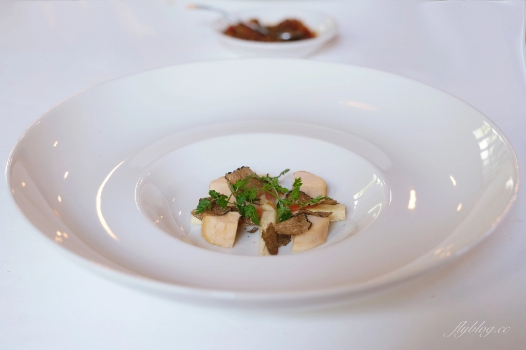 【台中西區】中山招待所：2021台中米其林餐盤推薦，充滿上海風情的私人招待所 @飛天璇的口袋