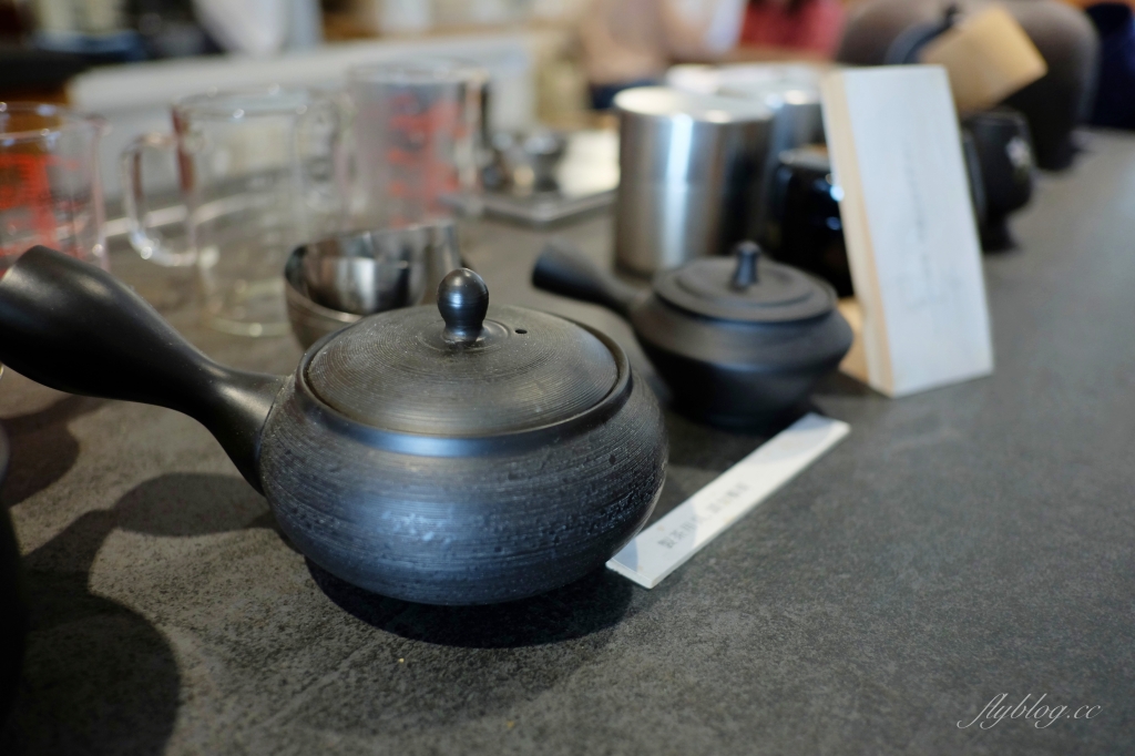 台中西區｜TOKU TOKU Matcha & Coffee．台灣女生和日本女生開宇治抹茶專賣店，勤美草悟道甜點 @飛天璇的口袋